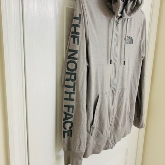 The North Face Woman’s Hoodie Jacket Size small - Picture 2 of 10